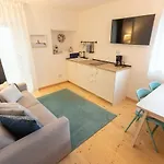 Guest house La Casetta Delle Ragazze Ribelli Trarego
