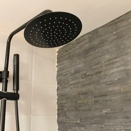 La Casetta Delle Ragazze Ribelli 게스트하우스